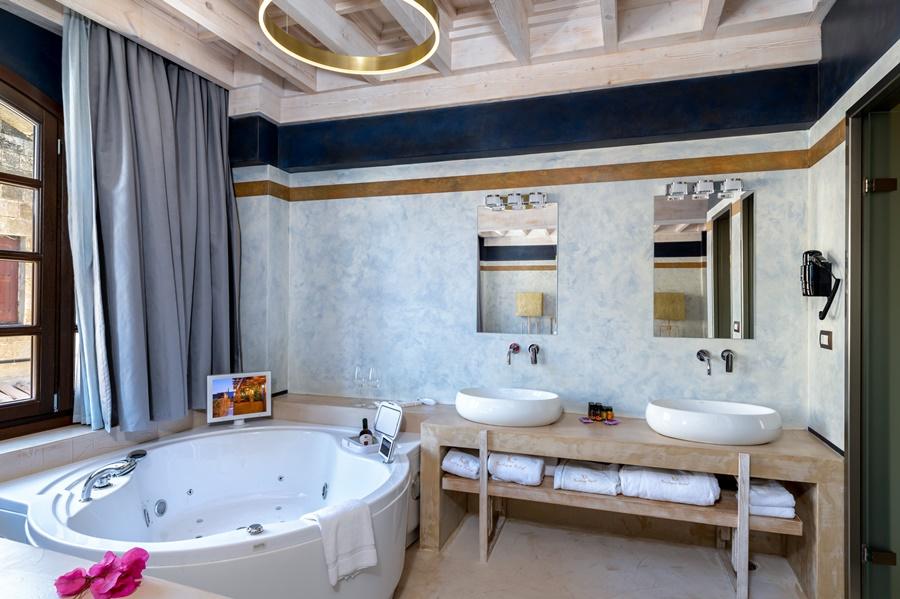 10Gr Hotel And Wine Bar - Adults Only Rhodes City Eksteriør billede