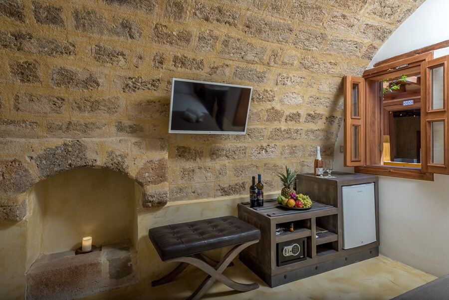 10Gr Hotel And Wine Bar - Adults Only Rhodes City Eksteriør billede